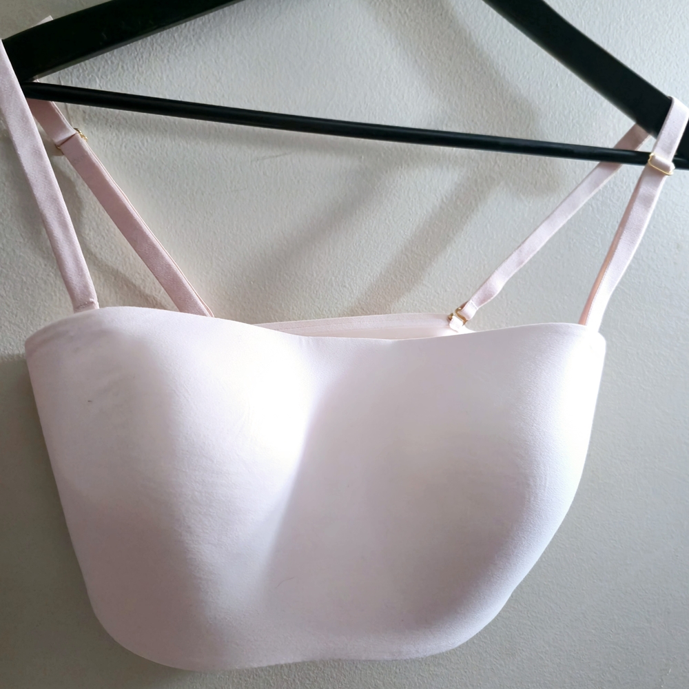 Victoria's Secret Pink Seamless Strapless Bra